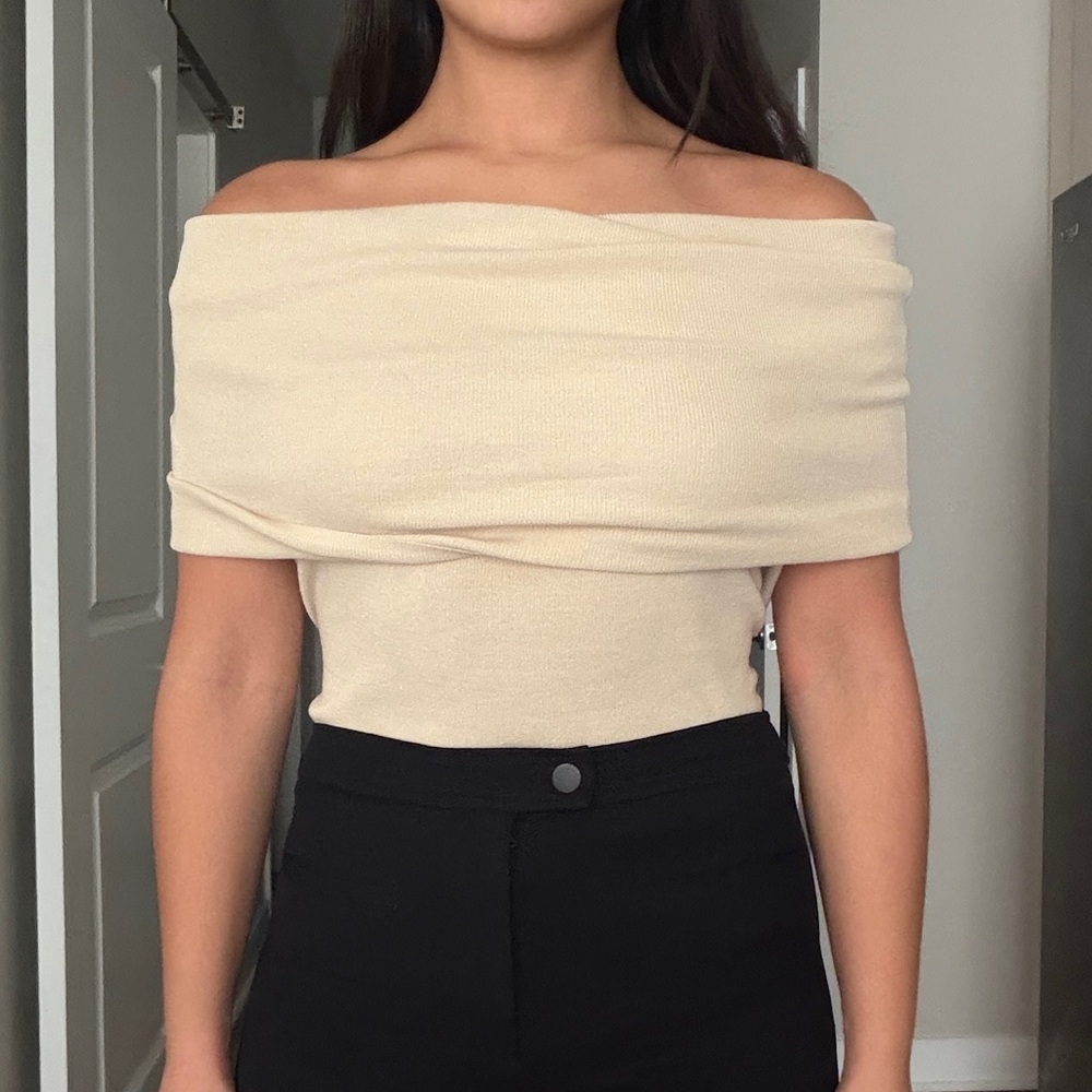 Zara Beige Knit Top - Picture 3 of 5